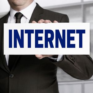 インターネット接続のためのプロバイダー選び